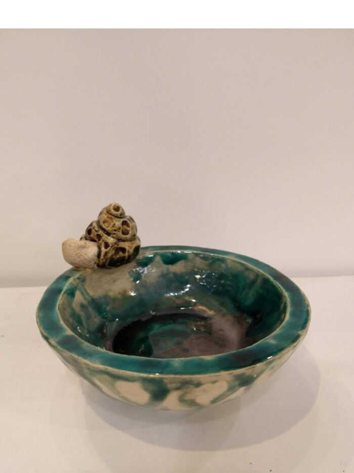 bowl with a snail by ursula aavasalu tigukass